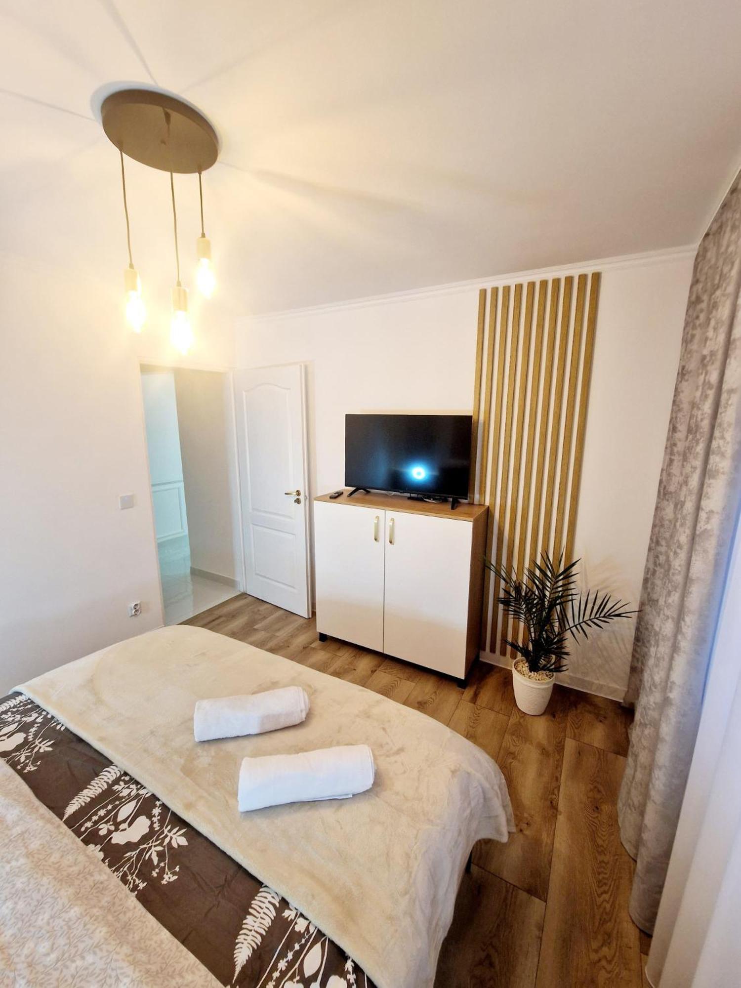 Dream Aparthotel Turda Esterno foto